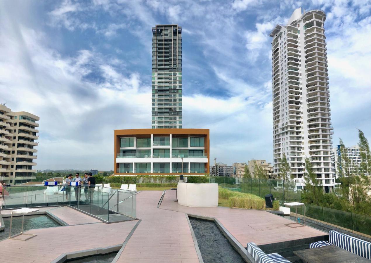Veranda Residence Pattaya x Sea&Sky View Na Chom Thian Exterior foto