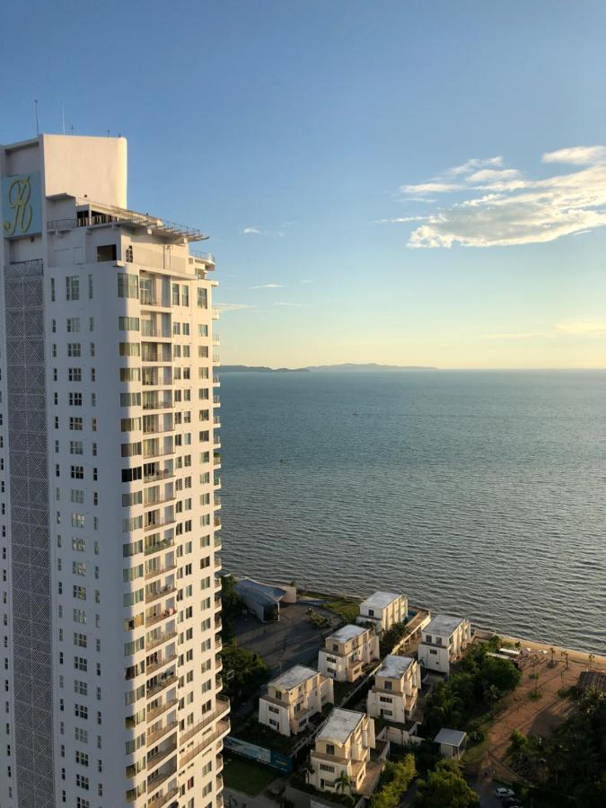 Veranda Residence Pattaya x Sea&Sky View Na Chom Thian Exterior foto